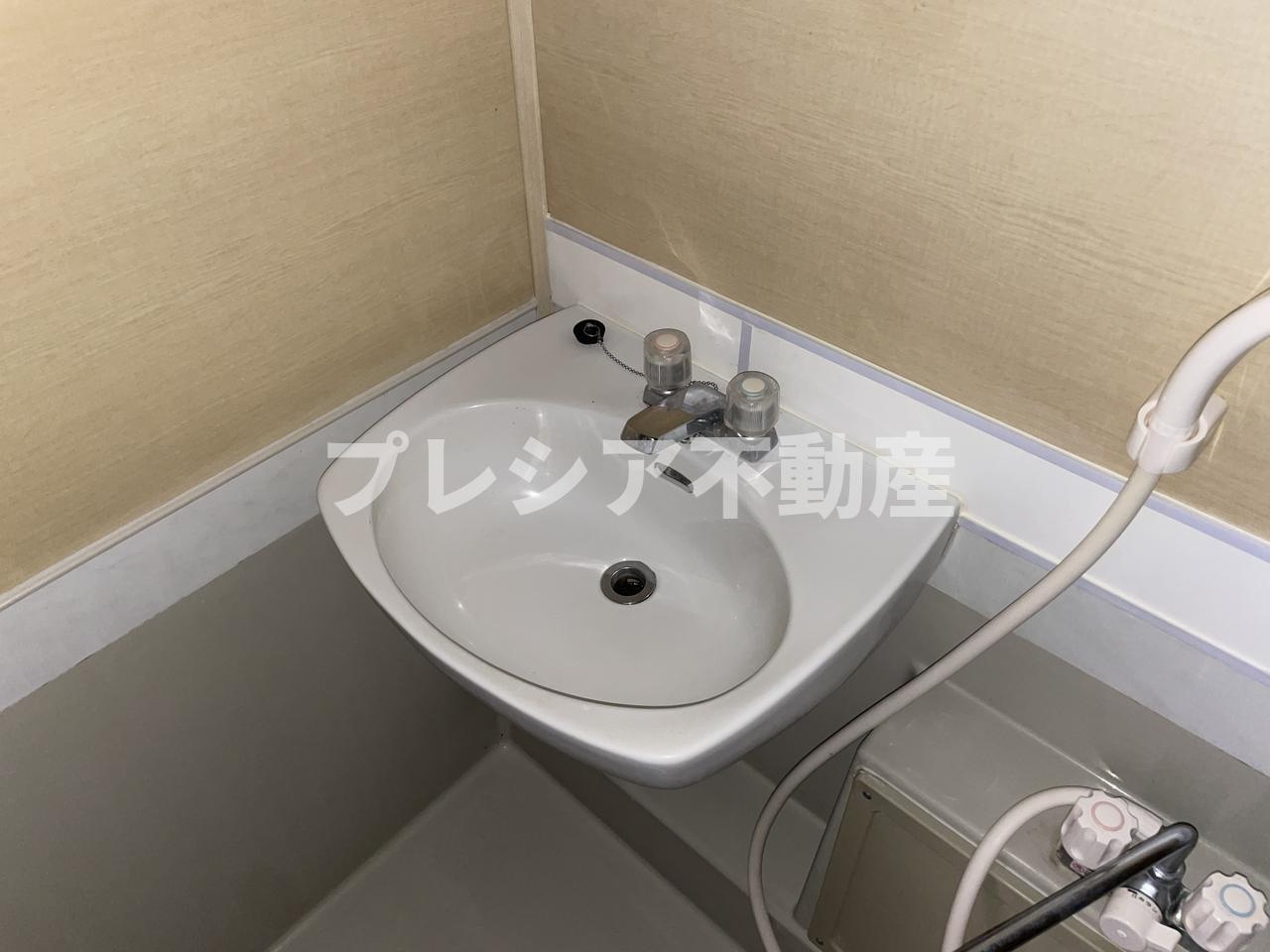 ハイコート甲子園の浴室