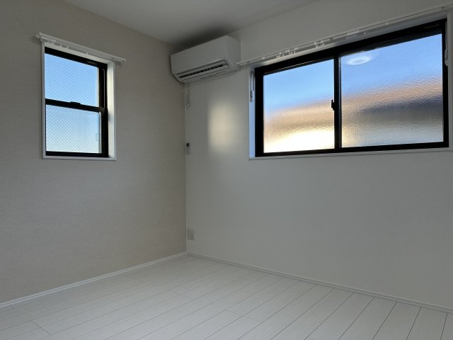 クレオパトラ西生田の居間・リビング