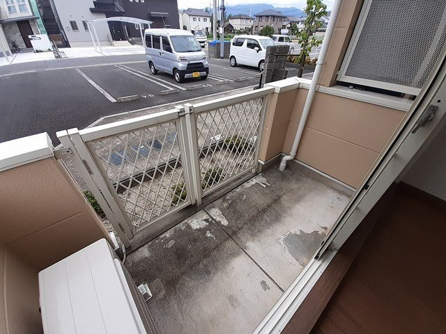 グリーンピースＡのバルコニー