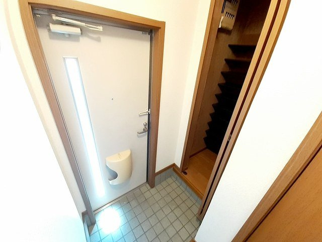 グリーンピースＡの玄関