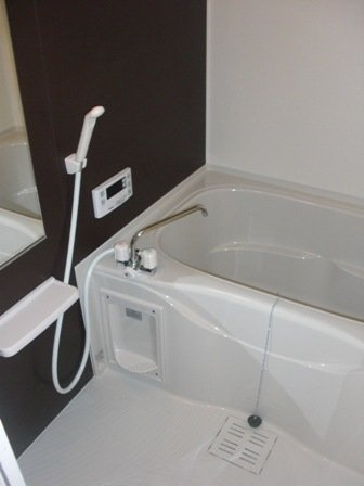 ベルベディアＢの浴室