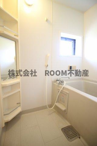 リヴェールⅣ・Ⅴの玄関|ゆったりとした玄関です