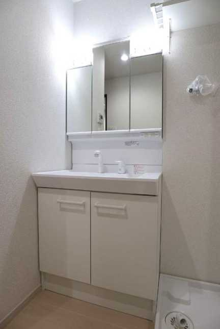 三茶レジデンス　築浅　駅近　ネット0　敷金0礼金0の洗面所