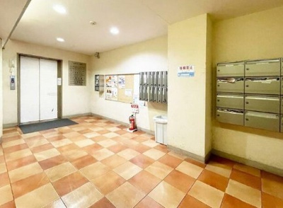 【ロビー】 | 三幸ビル