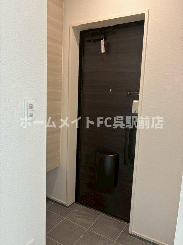 セレニティ広の玄関