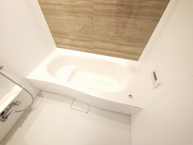 クラッシー　ハウスの浴室|落ち着いた玄関です