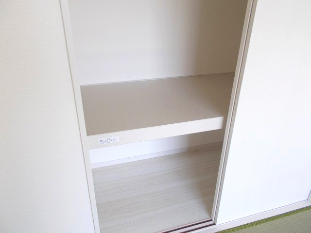 リーブルガーデンS第1堀越　1号棟の収納|和室収納も充実♪