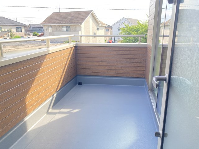 リーブルガーデンS第1堀越　1号棟のバルコニー|バルコニー２ヶ所付き！