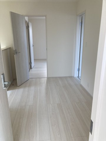 リーブルガーデンS第1堀越　1号棟のその他共用部分|2階ホール部分です