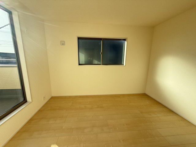 リーブルガーデンS第1前橋堀越　２号棟の収納|２階洋室3収納です