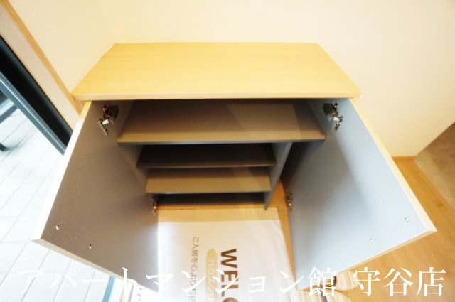 クレセントコートの収納|類似です