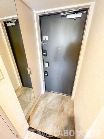 プレサンス大正エミナンスの玄関