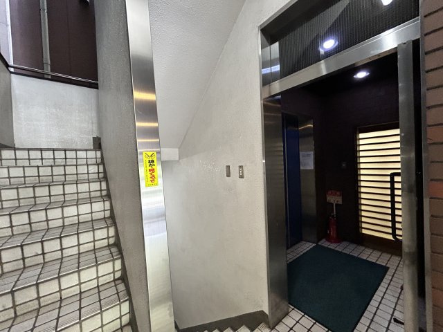 丸万１号館のその他共用部分