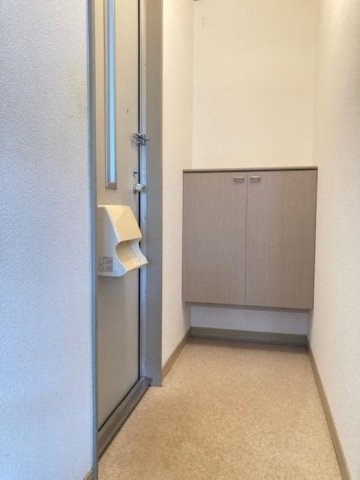 アビタシオンの玄関