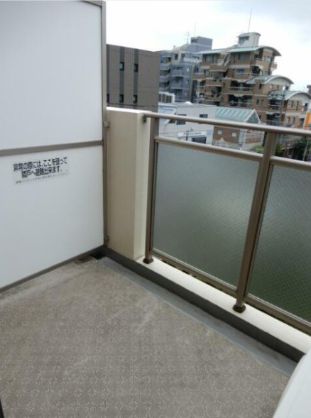 アントレ　最上階　角部屋　駅近　南向きのバルコニー