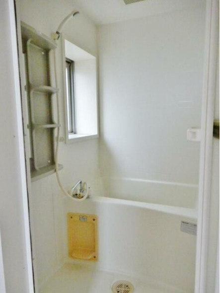 アントレ　最上階　角部屋　駅近　南向きの浴室