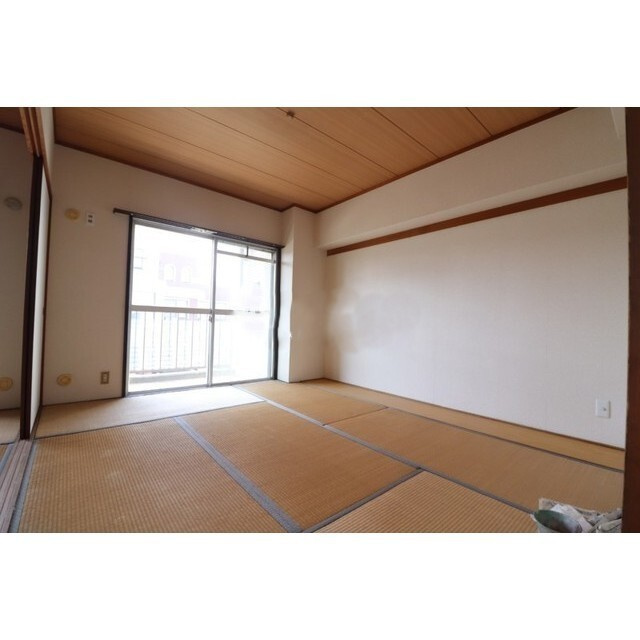 グランドール執行【10.000円キャッシュバック対象物件】の和室