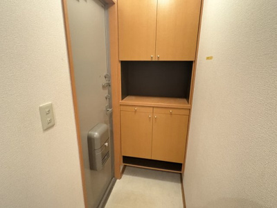 【玄関】 | ＡＳＡＨＩ ２１ ＣＥＮＴＵＲＹ  | 落ち着いた玄関です