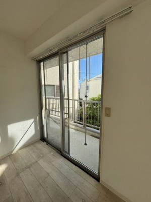 【洋室】 | 岡本野寄ハイツ