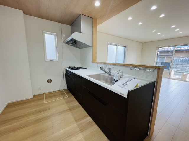 【キッチン】 | 深谷市天神町　　新築戸建　　全４区画　4号棟