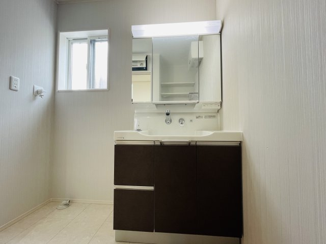 【独立洗面台】 | 深谷市天神町　　新築戸建　　全４区画　4号棟