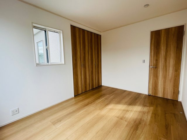 【洋室】 | 深谷市天神町　　新築戸建　　全４区画　4号棟