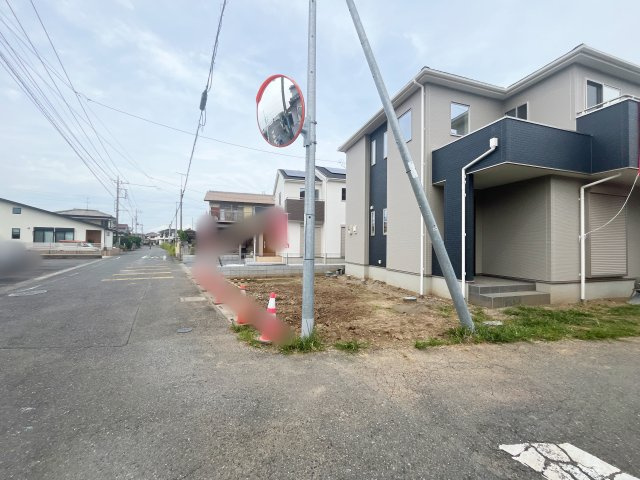 【前面道路含む現地写真】 | 深谷市天神町　　新築戸建　　全４区画　4号棟