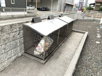 【その他共用部分】 | グランドール川口B棟 | 敷地内ゴミ置場