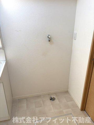 【その他】 | グランドール川口B棟 | 室内洗濯機置場