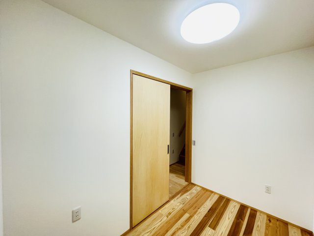 【洋室】 | 熊谷市玉井５丁目　中古戸建