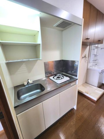 熊本市東区長嶺南４丁目の賃貸マンションのキッチン