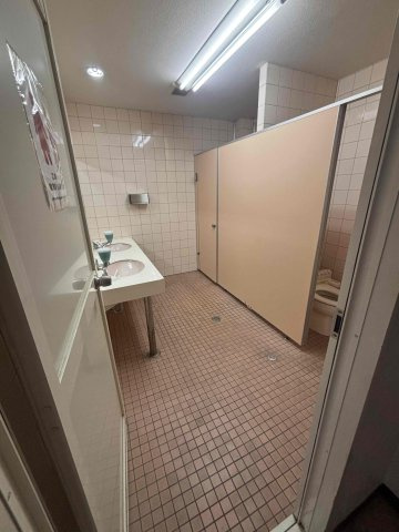 【トイレ】 | アイタウン（卸団地）倉庫