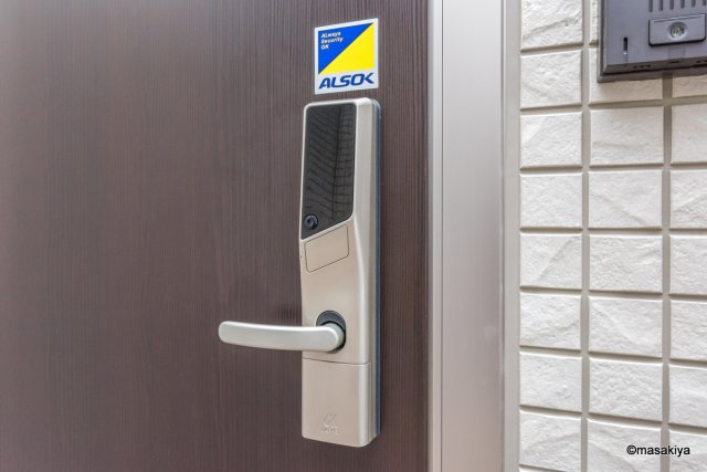 ワンステップのエントランス