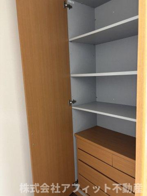 【その他】 | ハーブハウス | リビング収納