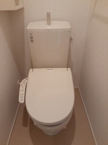 【トイレ】 | シュティル　シエーネ　Ａ | トイレもきれいです