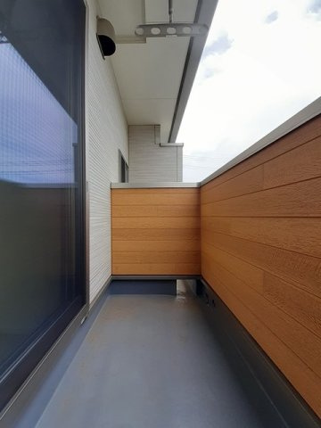 【バルコニー】 | シュティル　シエーネ　Ａ | 落ち着いた時間を過ごせるバルコニーです