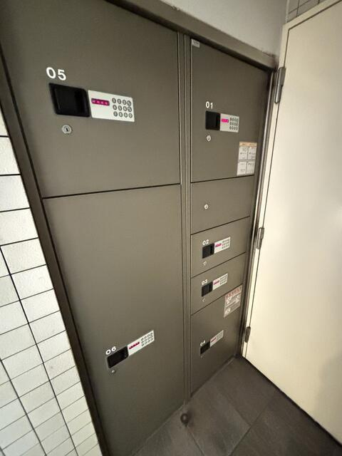 Ｐｒｅｓｃｅｌｔｏ壱番館のその他共用部分|宅配ボックスです