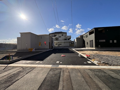 【庭】 | LiveleGarden北区楠味鋺《仲介手数料無料》 | 新築戸建の事はマックバリュで住まい相談へお任せください。