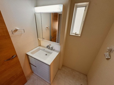 【独立洗面台】 | LiveleGarden北区楠味鋺《仲介手数料無料》 | 今すぐのご案内可能です！→  0120-336-922　までお気軽にお問い合わせください。