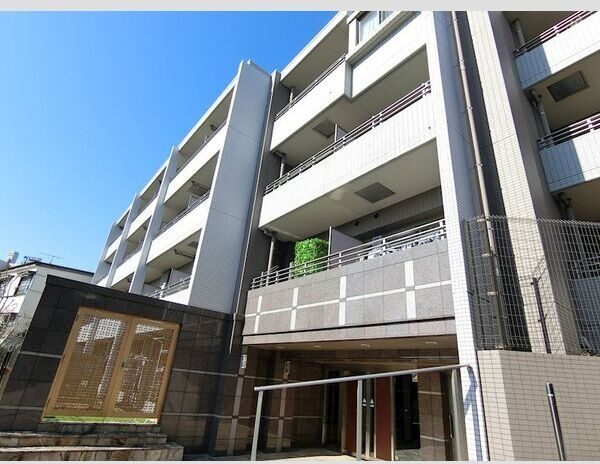 日神デュオステージ田端の外観