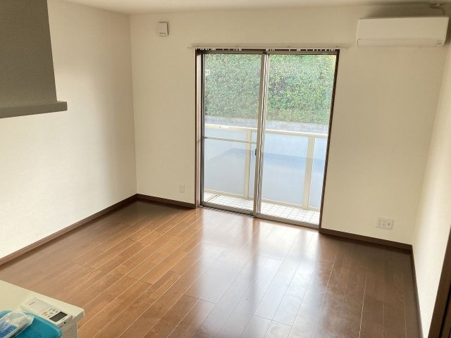 コンフォート福大前の居間・リビング