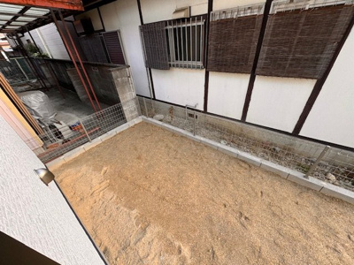 【庭】 | GRAFARE北区六が池町全１棟《仲介手数料無料》 | LINEから簡単お問合せ可能！
友達検索で@nqk7328tです！。