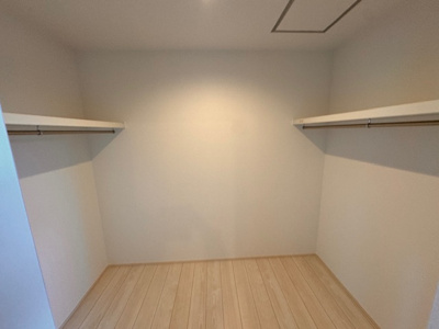 【収納】 | GRAFARE北区六が池町全１棟《仲介手数料無料》 | LINEから簡単お問合せ可能！
友達検索で@nqk7328tです！。