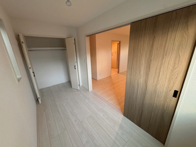 【洋室】 | GRAFARE北区六が池町全１棟《仲介手数料無料》 | 〈内覧予約キャンペーン実施中！〉マックスバリュde住まい相談までご連絡下さい。