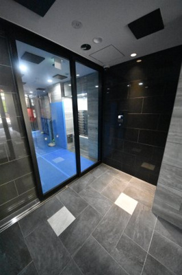 【エントランス】 | ララプレイスザ神戸シルフ