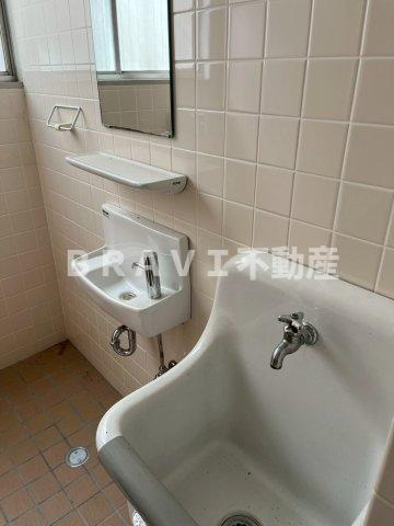 タカシマ第5ビルの洗面所