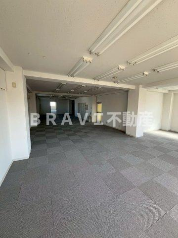 タカシマ第5ビルの内装