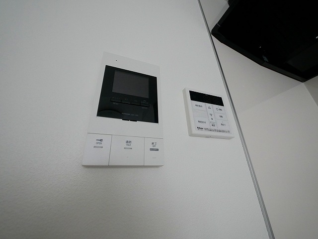 ジーメゾン奈良大森カルムのセキュリティ|お顔が見えるモニター付きインターホン