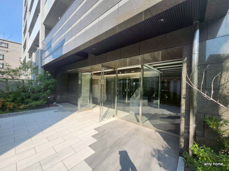 MJC大阪ファインゲート　仲介手数料無料のエントランス