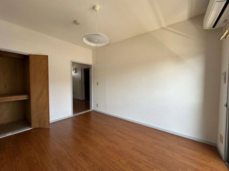 【洋室】 | コーポ大谷原